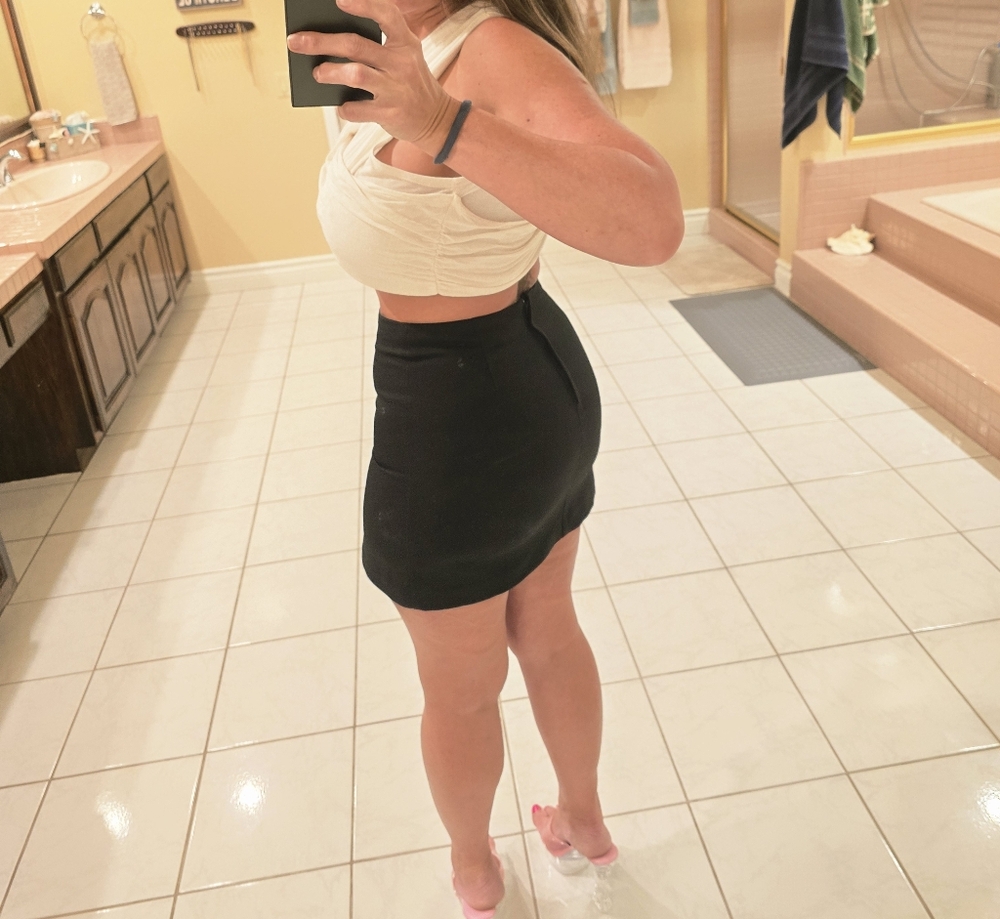 I.N. San Francisco Black Mini Skirt - Picture 11 of 12